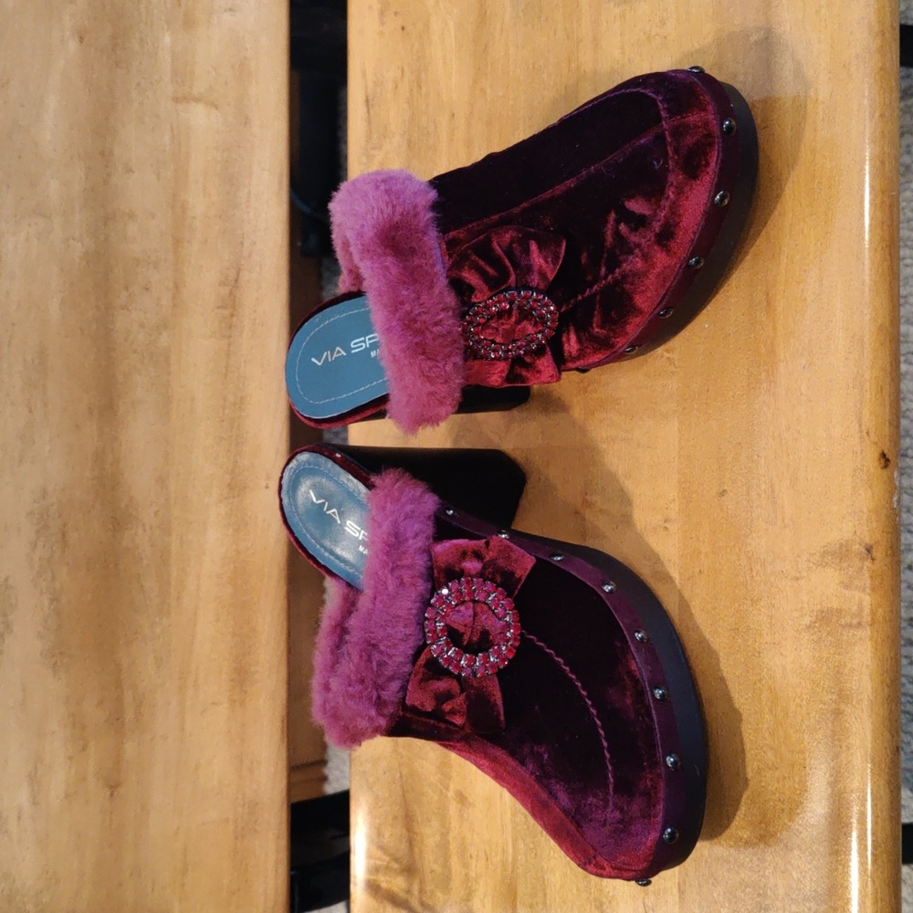 Via Spiga made in Italy burgundy velvet mules size 6.5 - Picture 4 of 14